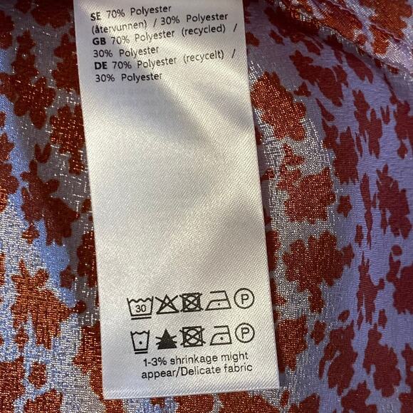 Samsoe Karookh Blouse Floral Shimmer Flutter Sleeve Feminine Romantic Womens S - Picture 9 of 13